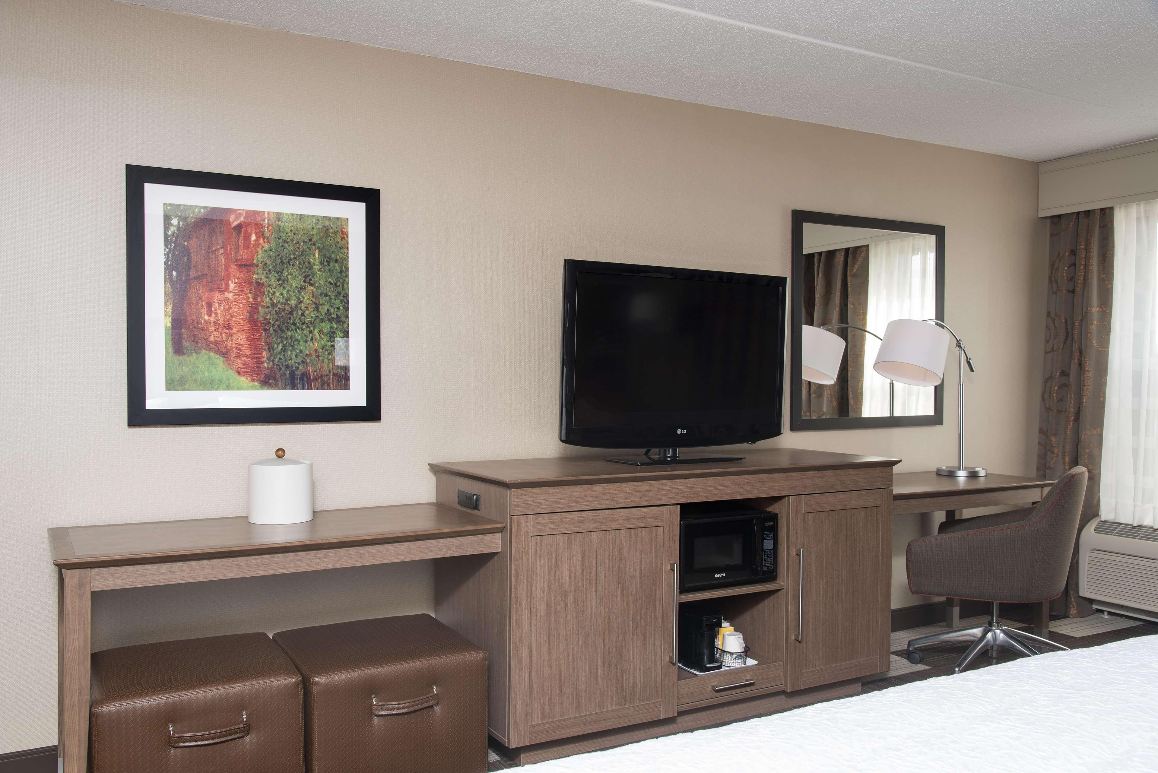 Hampton Inn Сеймур Экстерьер фото